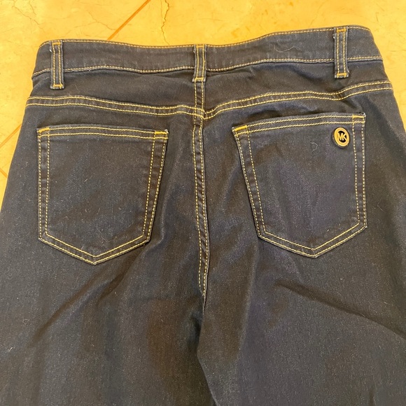 Michael Kors dark denim skinny jeans. Izzy Skinny Size 10 w/ stretch.Great shape - Picture 4 of 5